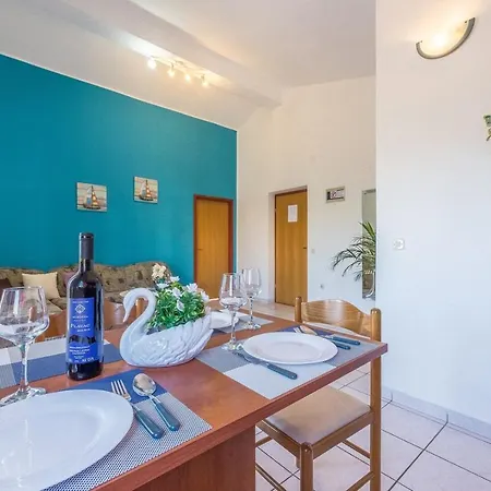 Guest house Julija In *