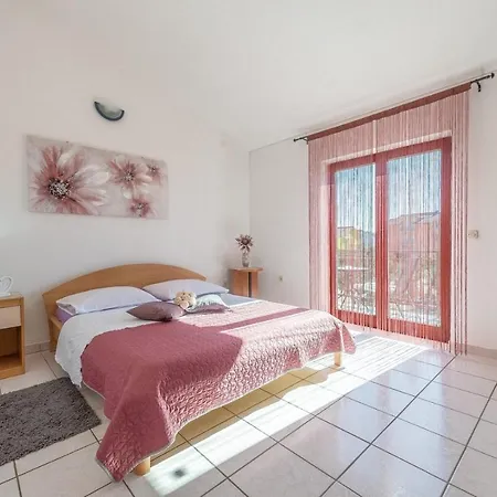 Guest house Julija In Vodice